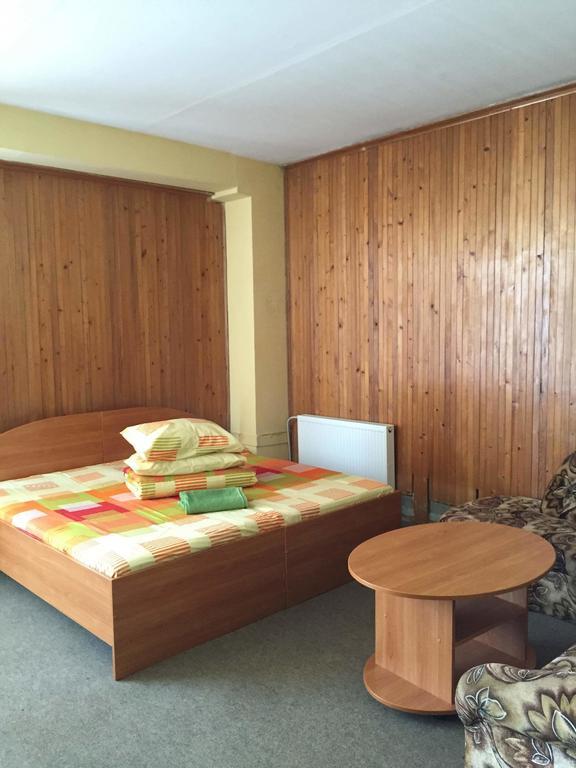 Motelis Jonuciai Garliava Zimmer foto